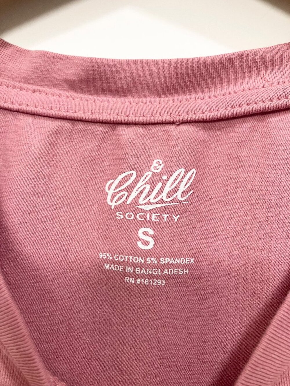 &Chill Society Mauve Dusty Rose Fitted Tee Cap Sleeve Crew Neck Soft Stretch XS - Picture 3 of 4